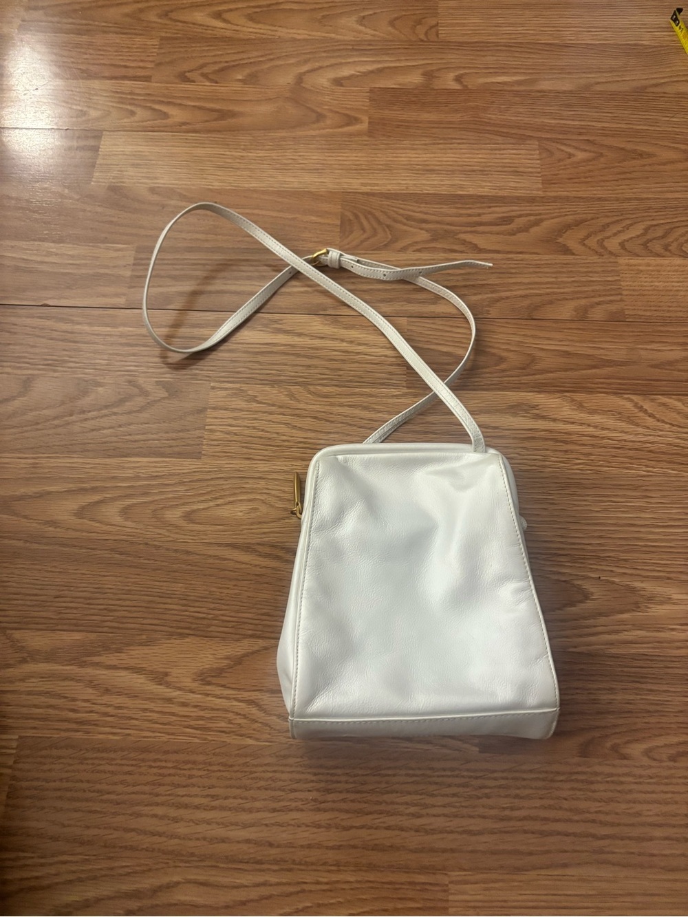 Liz Claiborne White Leather Crossbody Bag Vintage Y2K